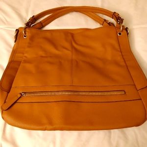 Urban Expressions Finley Hobo